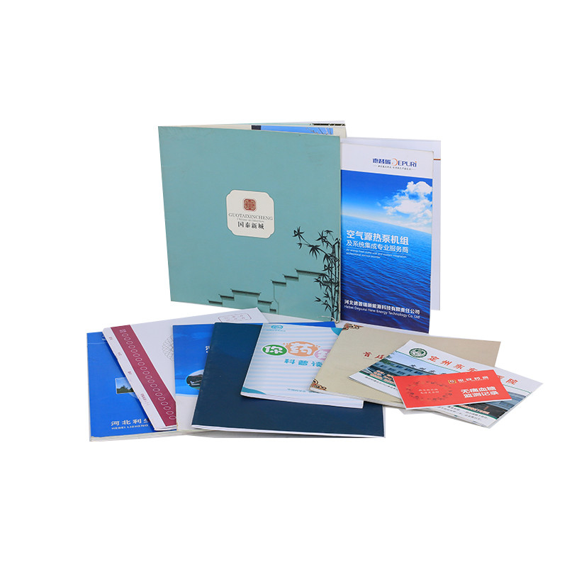 A5 148x210mm Product Catalogue Printing Saddle Stitched Binding