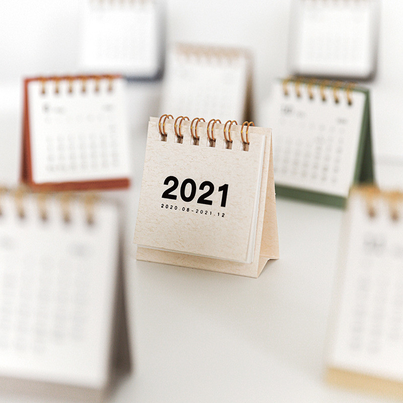 A4 A5 Color Printable Desk Calendar Double Sided With 250g White Cardboard