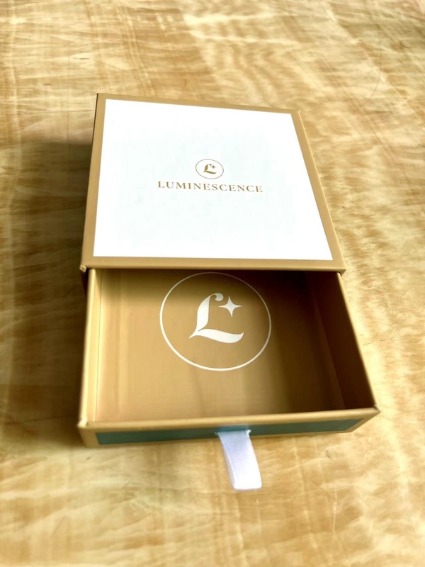 PMS Corrugated Board Full Color Printed Boxes Embossing Shipping Mailers Boxes