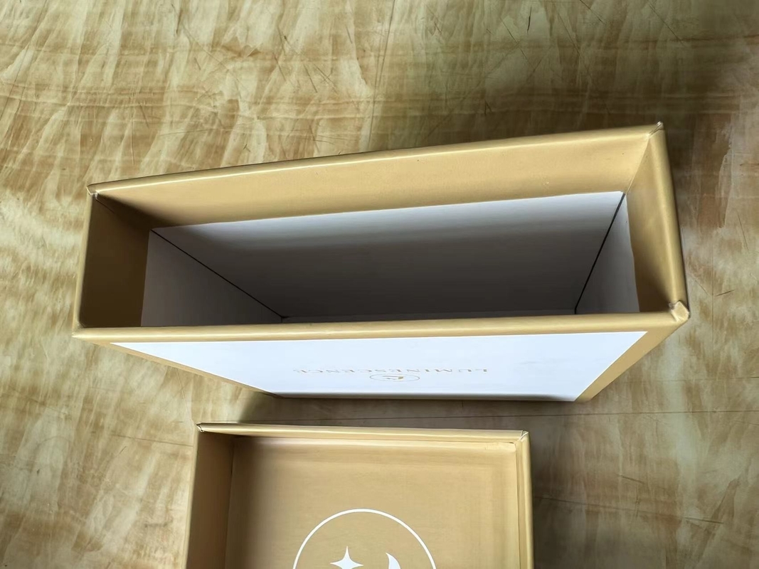 Mooncake Tea Medlar Cmyk Full Color Printed Boxes Spot Uv Customized